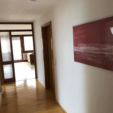 Ferienwohnung Am Dorfplatz * Мюнзинген