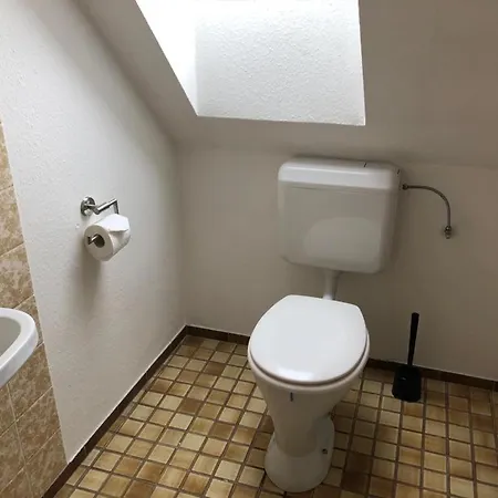 Апартаменты Ferienwohnung Am Dorfplatz *